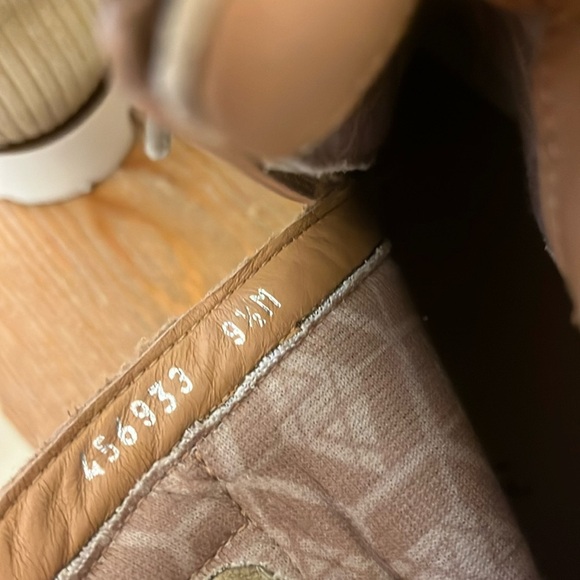 AQUATALIA Myla Corduroy / Leather Suede Combat Boots - Size 9.5 - Picture 9 of 13